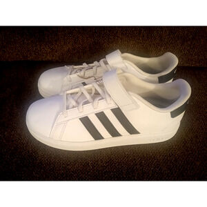 Adidas Advantage Sneakers White Black Men’s 7 / Women’s 8 NWT Unisex